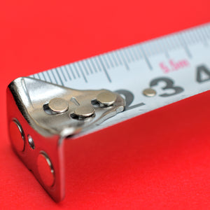 Close-up TAJIMA GOLD MAG measuring tape 5.5m with magnets Japan Japanese tool